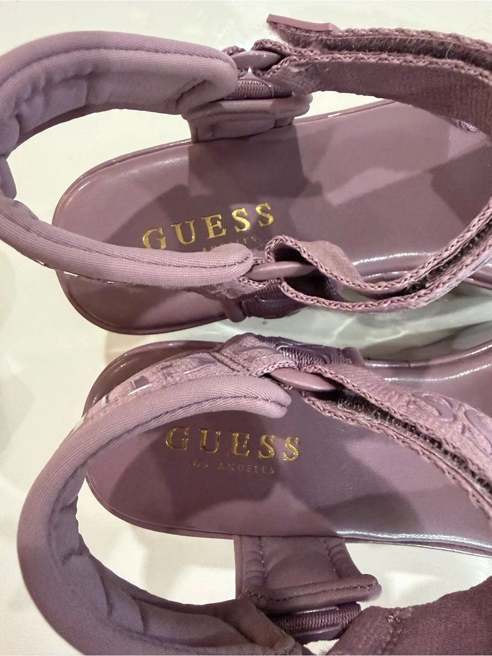GUESS Avin Logo Sport Platform Sandals — Size 7.5 (Mauve/Lilac)